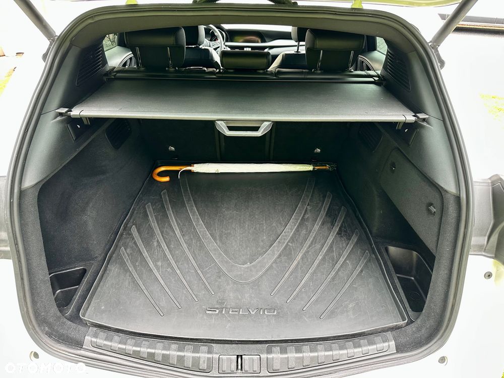 Alfa Romeo Stelvio 2.2 JTDM Veloce Q4 - 8