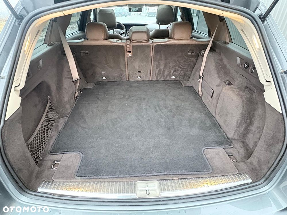 Mercedes-Benz Klasa E 400 7G-TRONIC - 22