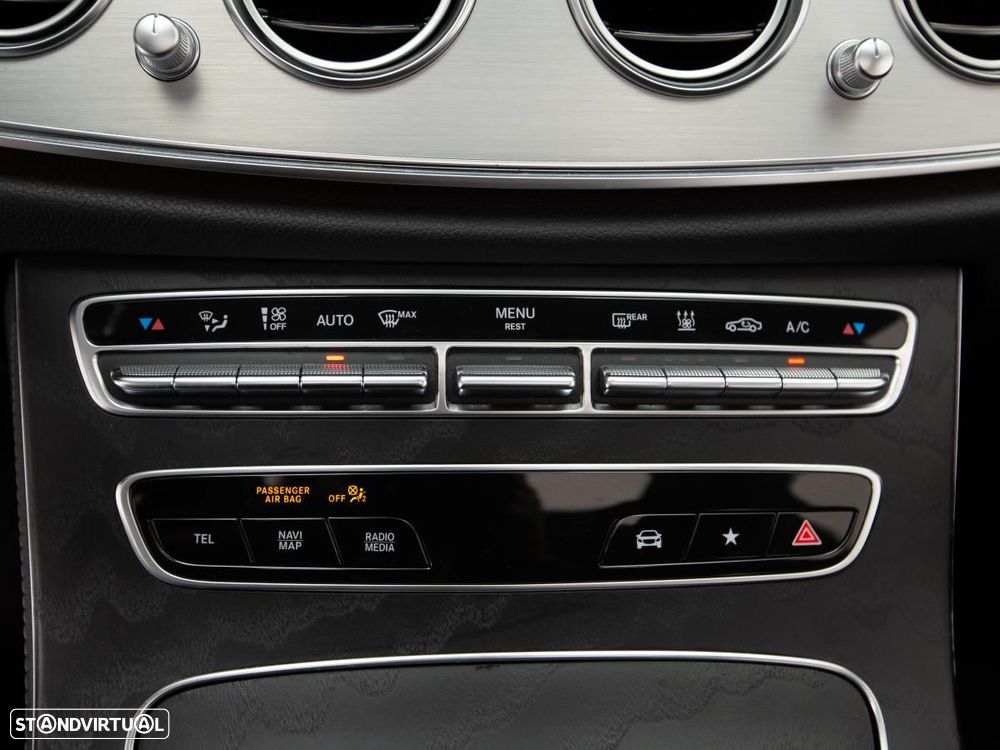 Mercedes-Benz E 300 de AMG Line - 27