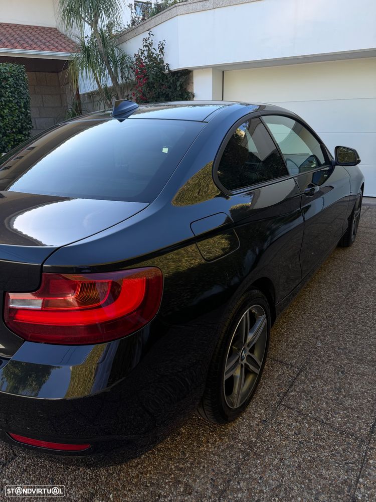 BMW 218 d Coupe Line Sport - 12