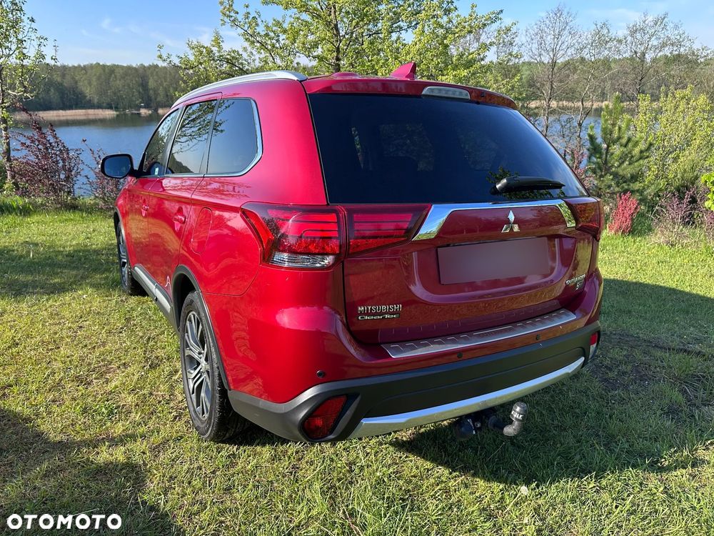 Mitsubishi Outlander 2.0 Intense 4WD CVT - 14