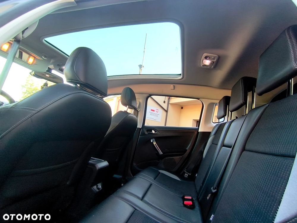 Peugeot 2008 e-HDi FAP 115 STOP & START Allure - 15
