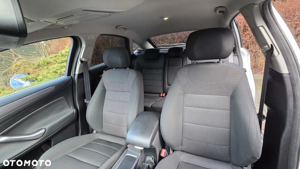Ford Mondeo 1.6 T Titanium - 9