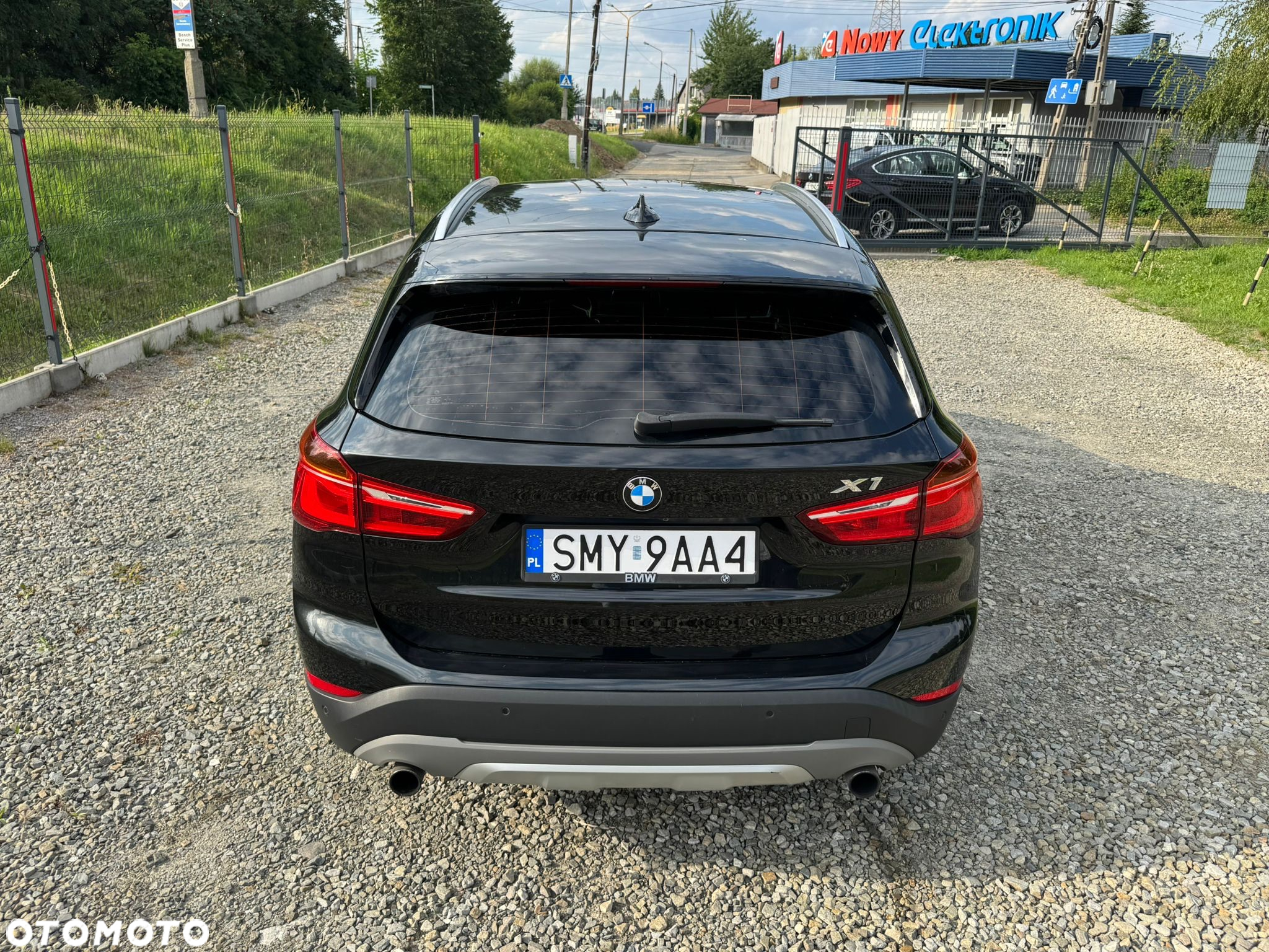 BMW X1 xDrive20i Advantage sport - 12