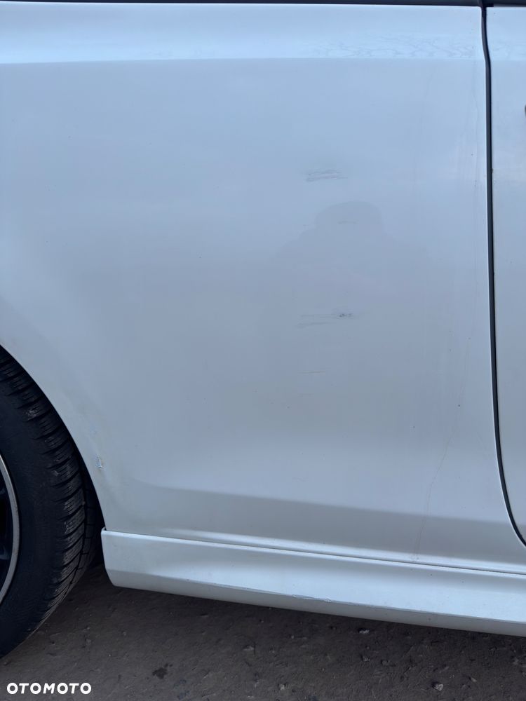 Volkswagen Golf - 16