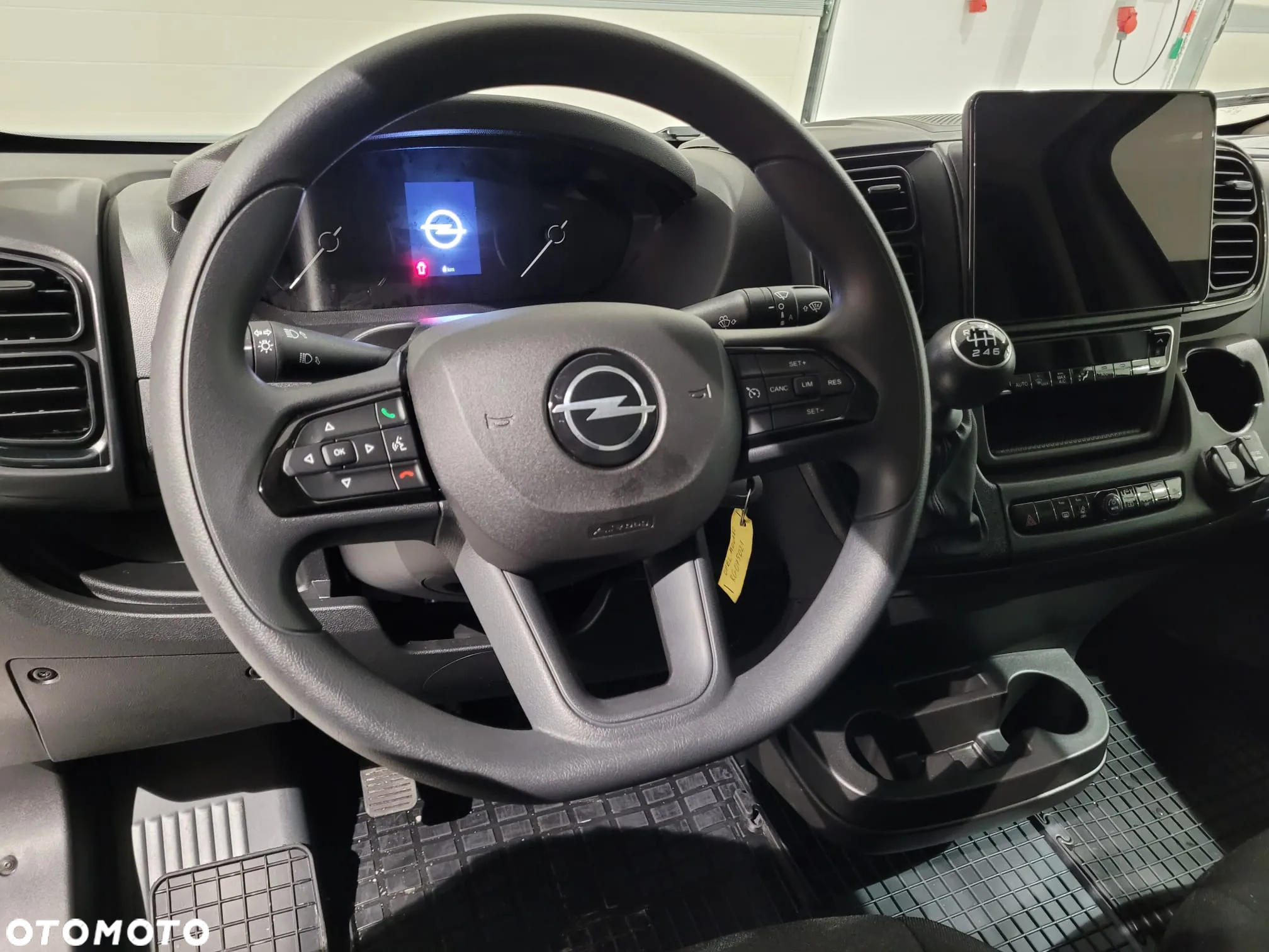 Opel Movano - 9
