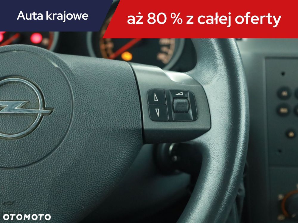 Opel Zafira - 16