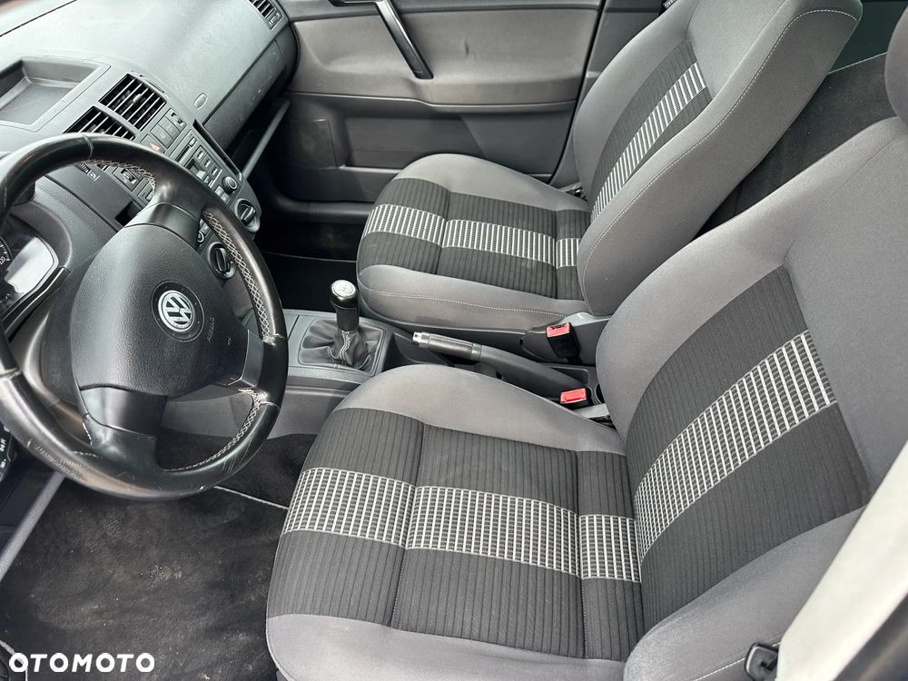 Volkswagen Polo 1.4 Comfortline - 15