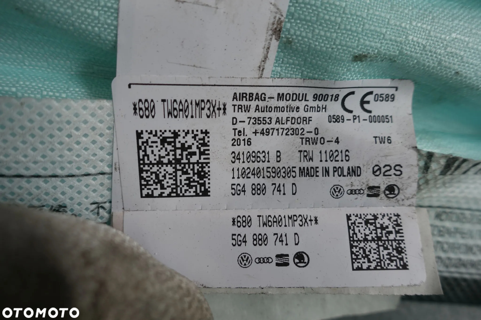KURTYNA LEWA PRAWA GOLF VII 17r.  HB  5G4880742D - 4