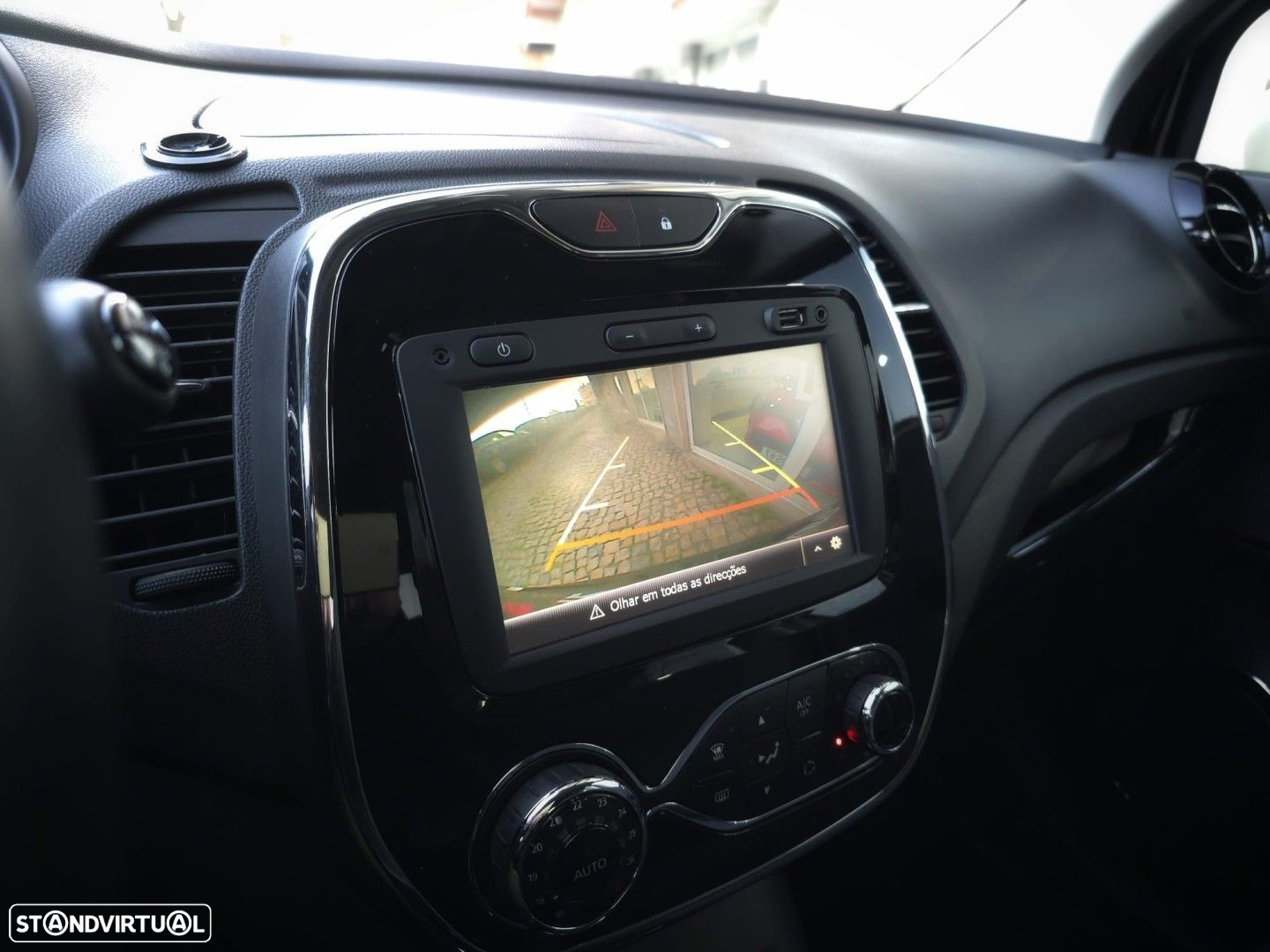 Renault Captur 0.9 TCE Exclusive - 20
