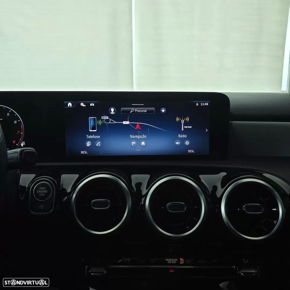 Mercedes-Benz A 200 AMG Line Aut. - 32