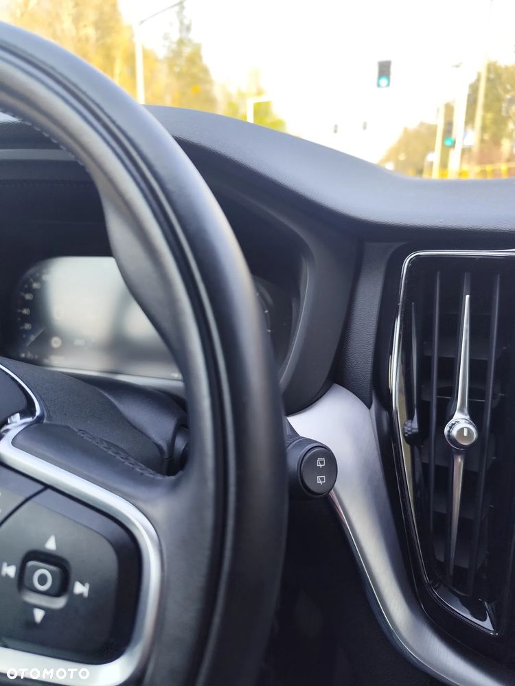 Volvo XC 60 D4 Geartronic Kinetic - 6