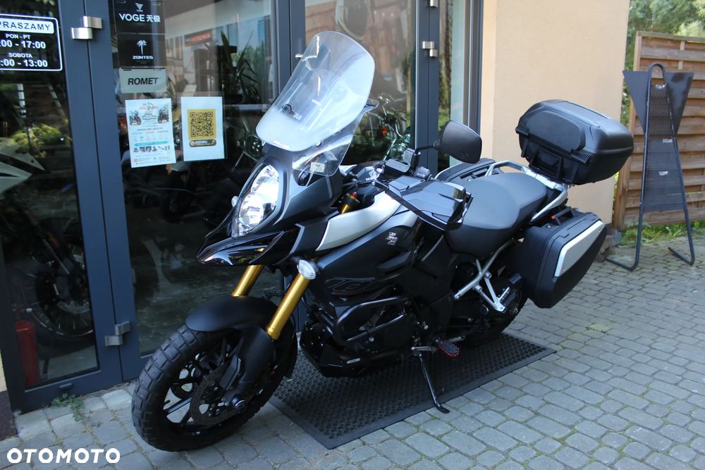 Suzuki V-STROM - 4