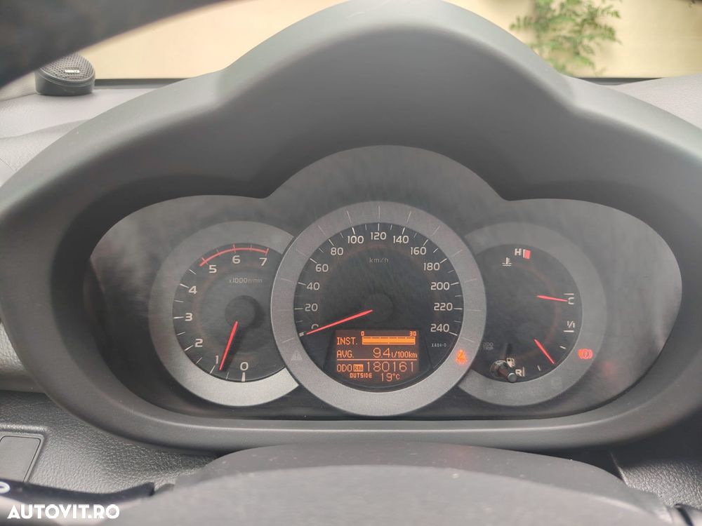Toyota RAV4 2.2 D-4D Comfort - 2