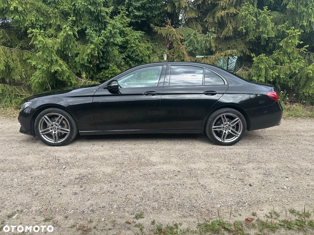 Mercedes-Benz Klasa E 220 d 9G-TRONIC - 9