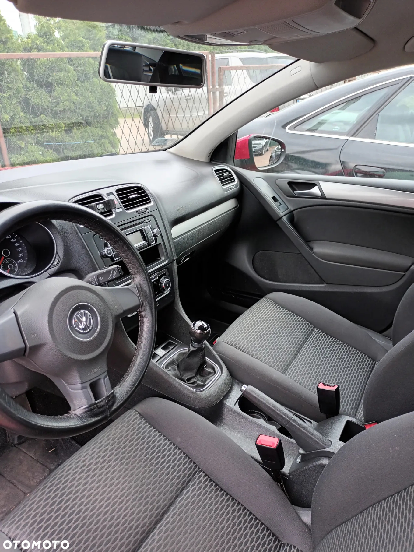 Volkswagen Golf VI 1.6 Comfortline - 11