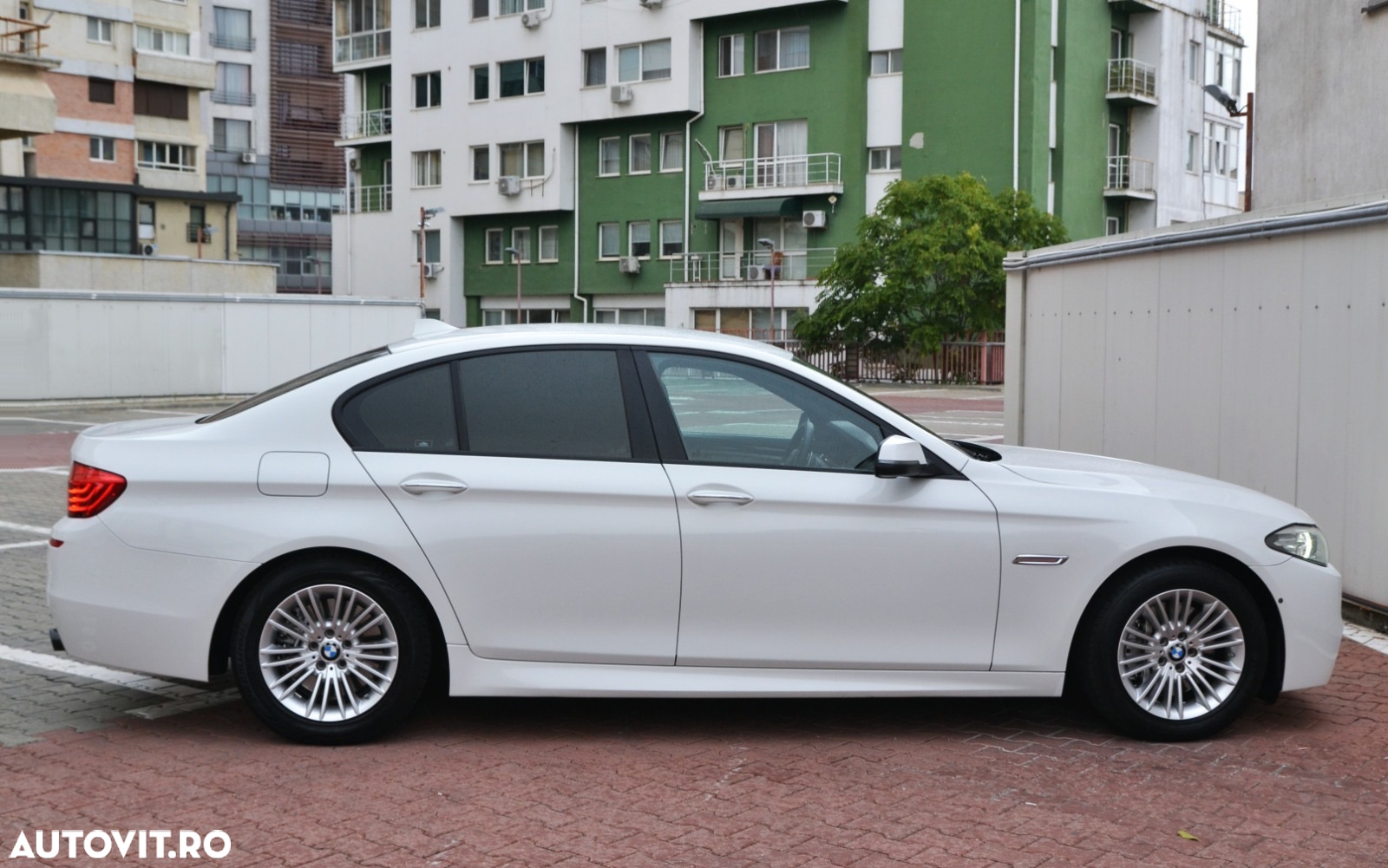BMW Seria 5 520d EfficientDynamics Edition AT - 5