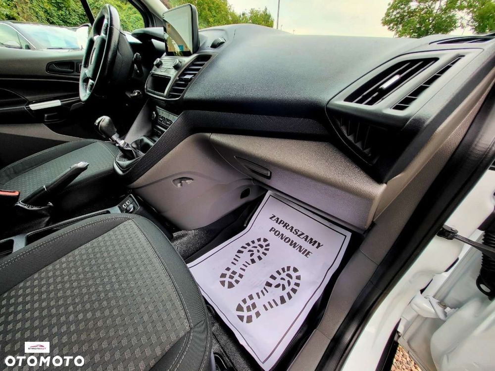 Ford Transit Connect - 17