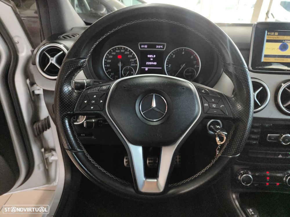Mercedes-Benz B 180 CDI BlueEFFICIENCY - 25