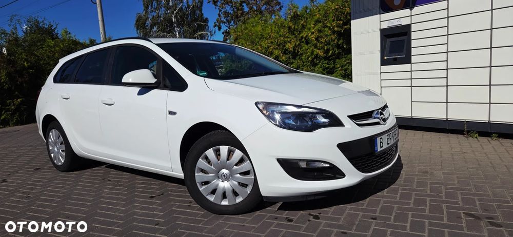 Opel Astra 1.6 Sports Tourer Design Edition - 18