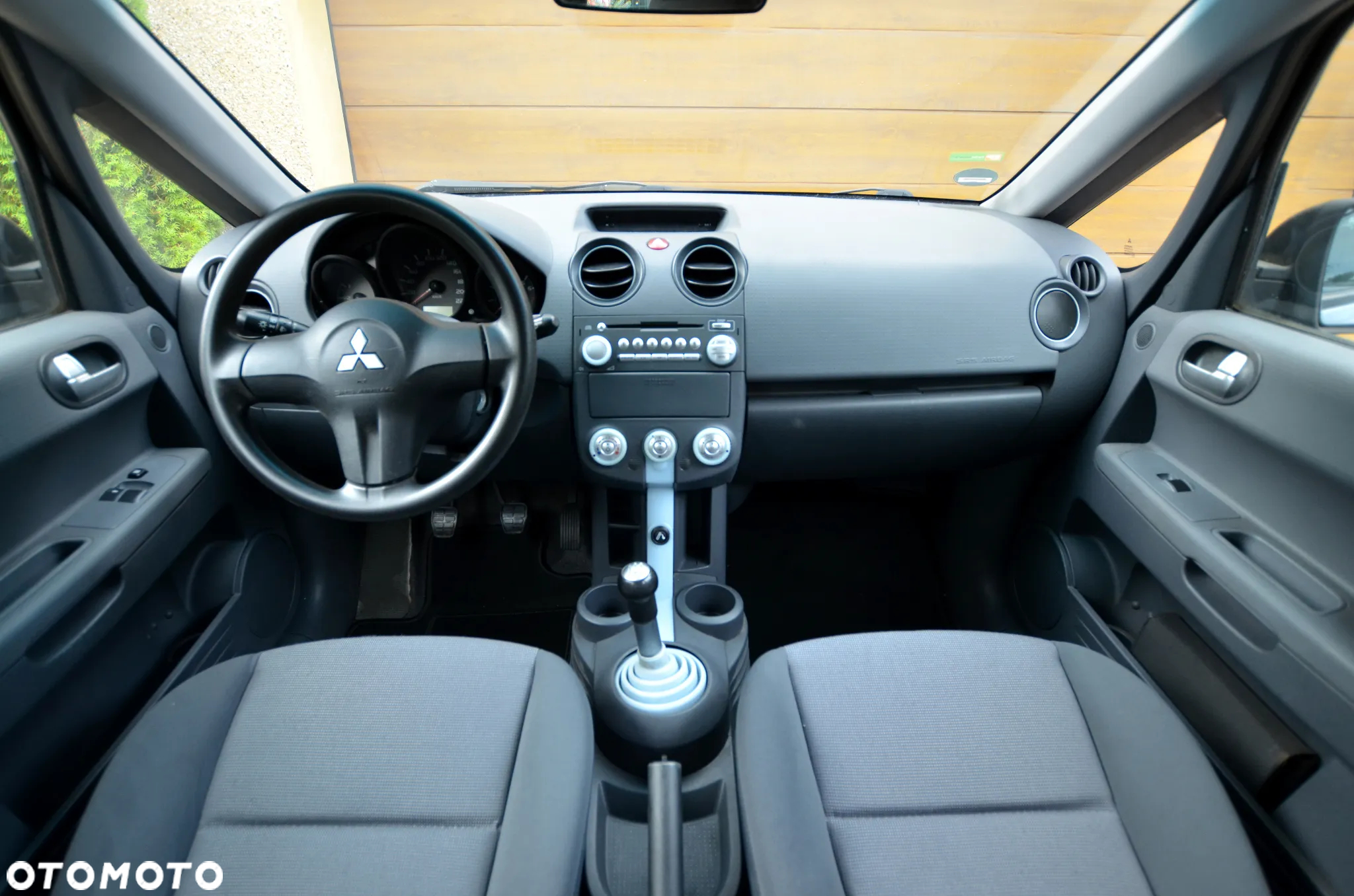 Mitsubishi Colt 1.3 Invite - 6