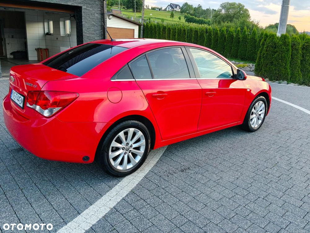 Chevrolet Cruze 1.8 LS - 6