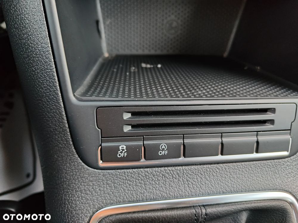 Volkswagen Tiguan 2.0 TDI DPF BlueMotion Technology Trend & Fun - 23