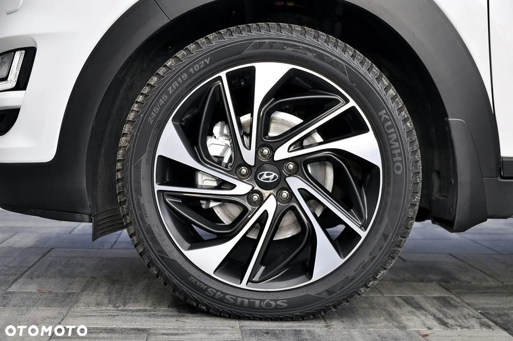 Hyundai Tucson 1.6 Turbo 4WD DCT Advantage - 34