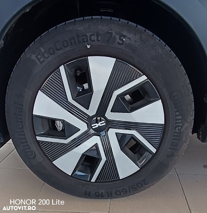 Dacia Sandero - 11