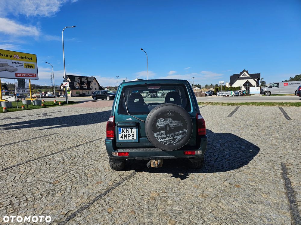 Mitsubishi Pajero - 6