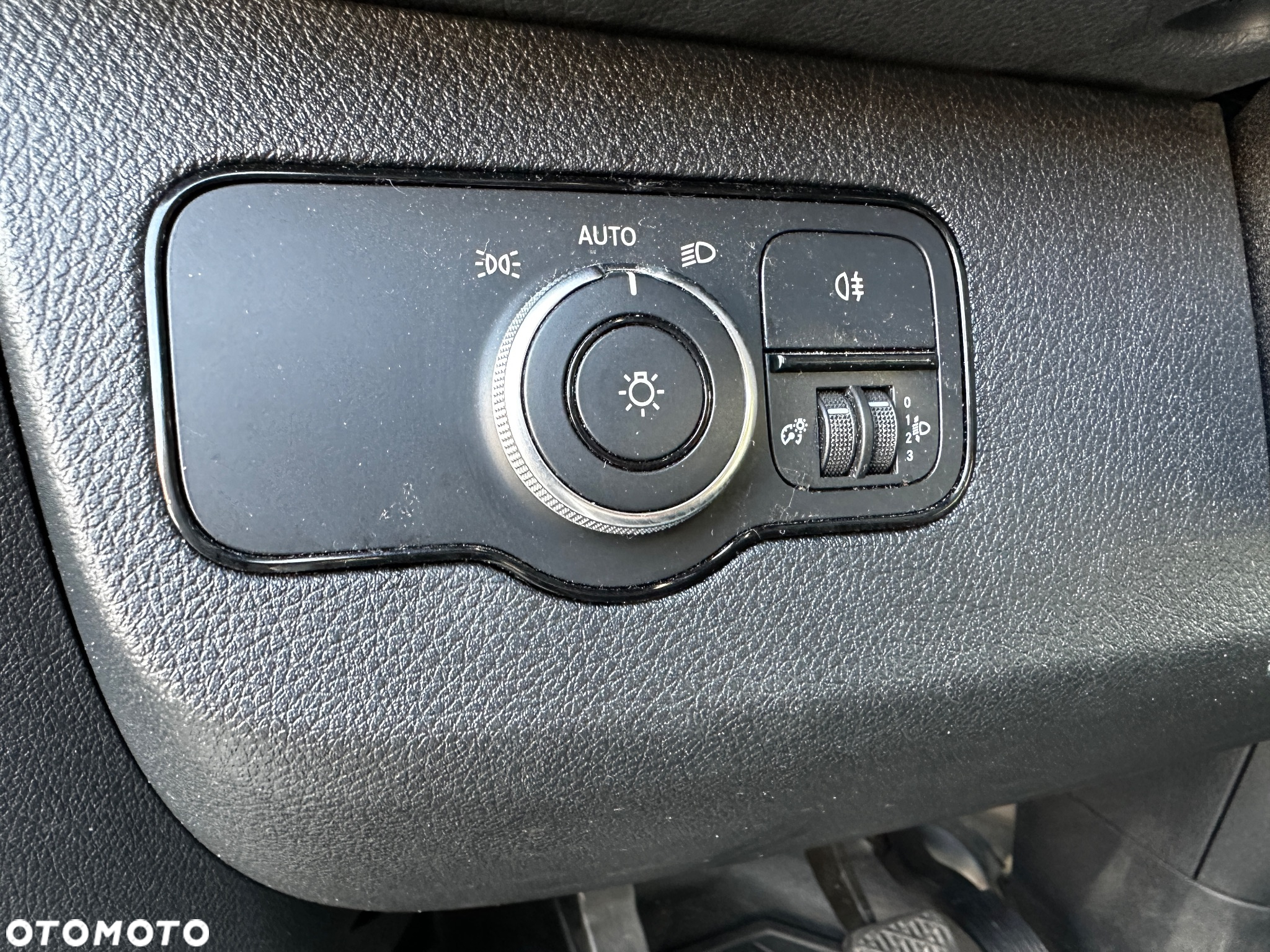 Mercedes-Benz Sprinter 317 CDI /Maxi/Navi/Klima/Kamera/hak/bdb stan - 20