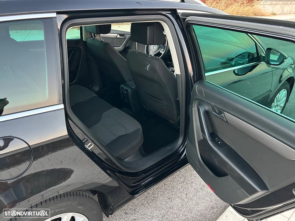 VW Passat Variant 1.6 TDI Confortline - 13