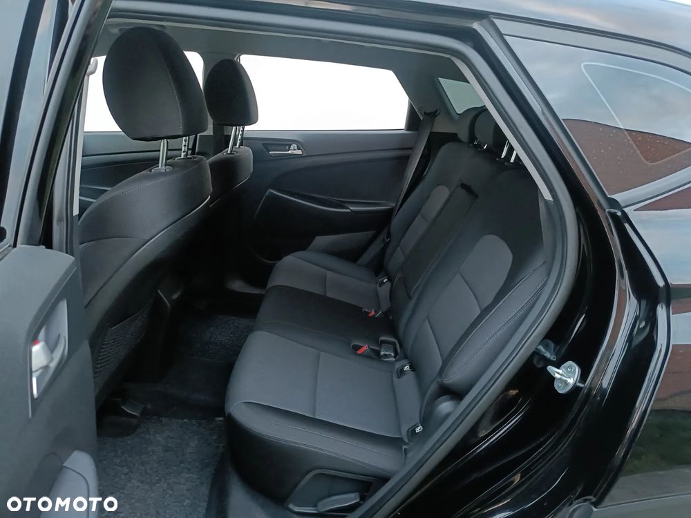 Hyundai Tucson 1.6 GDi 2WD Pure - 8