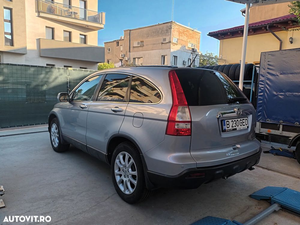Honda CR-V - 4
