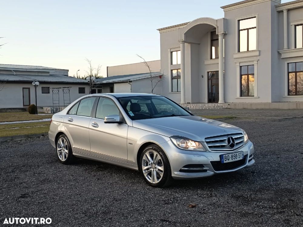Mercedes-Benz C - 4