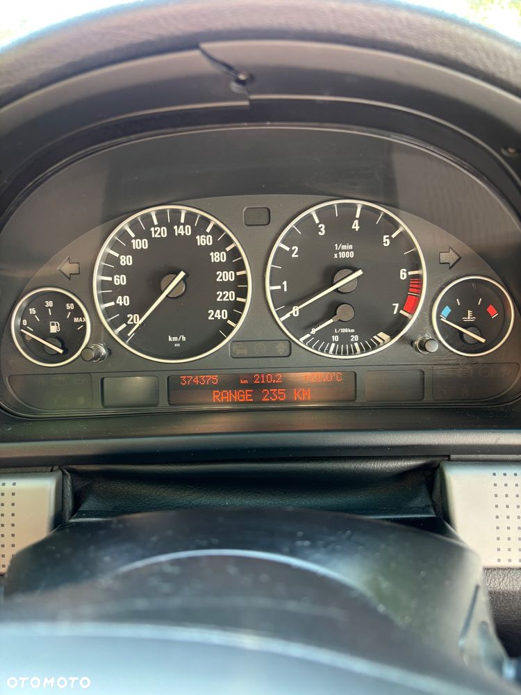 BMW Seria 5 - 16