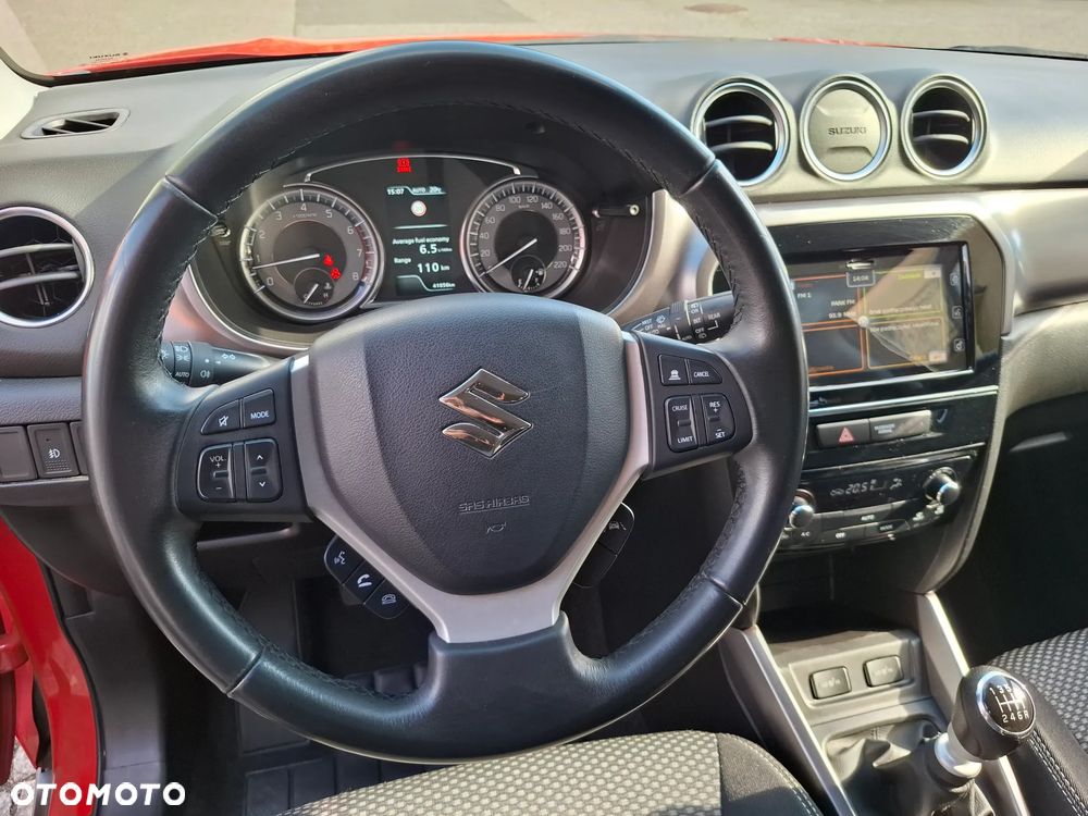 Suzuki Vitara 1.4 Boosterjet mHEV Premium Plus 4WD - 17