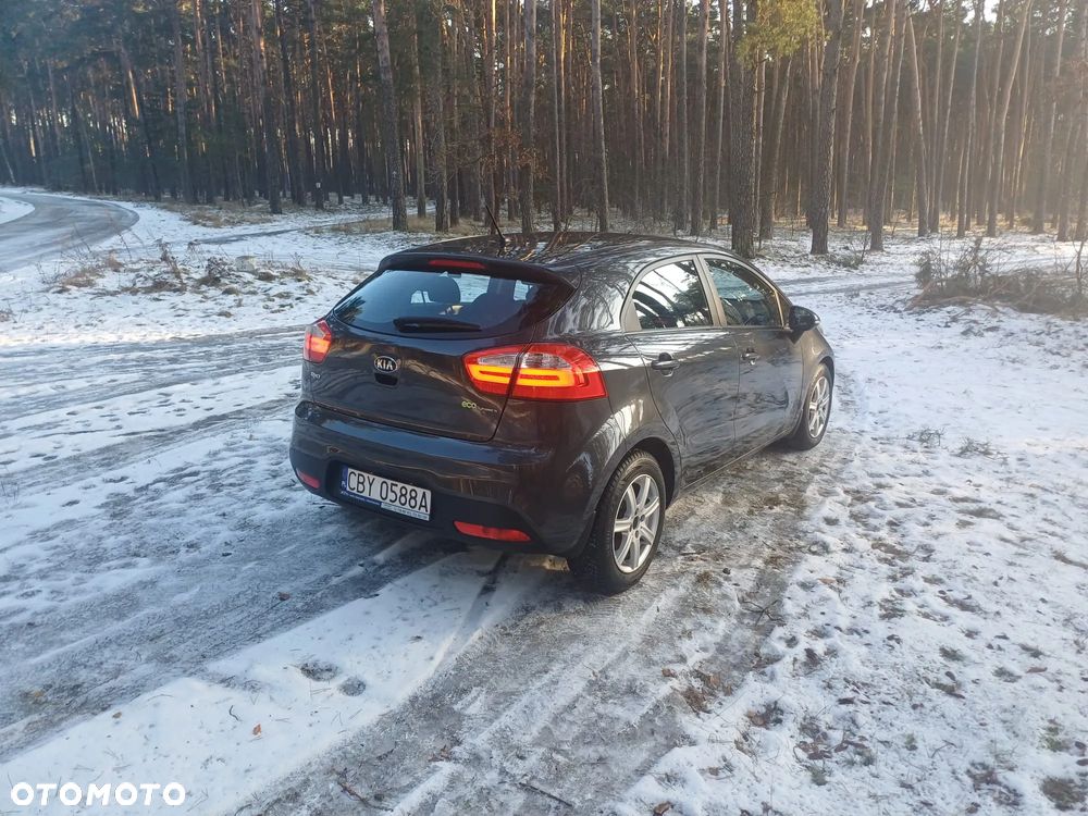 Kia Rio 1.2 Business Line - 6