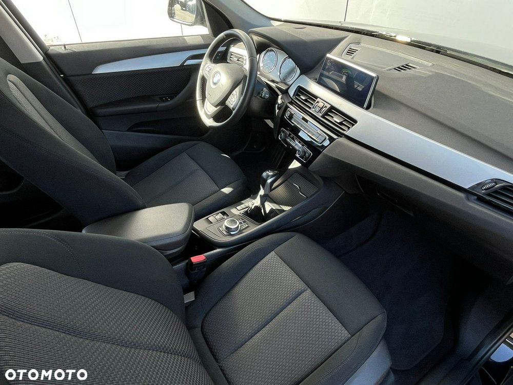 BMW X1 xDrive25e Advantage - 17