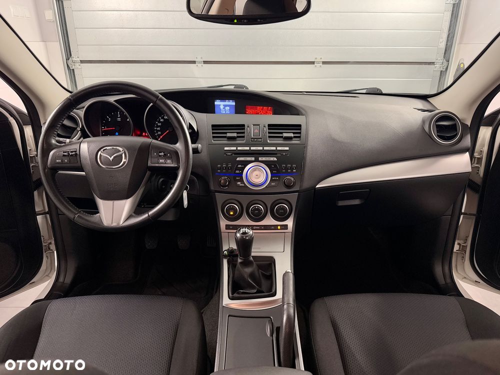 Mazda 3 - 19