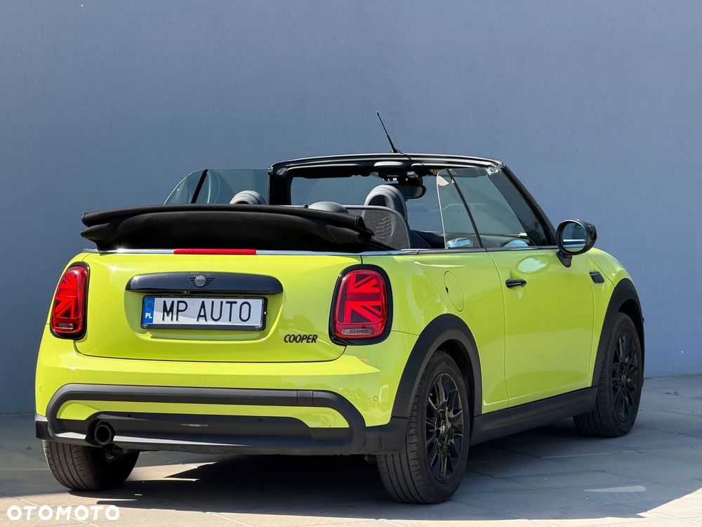 MINI Cooper John Works Trim - 4