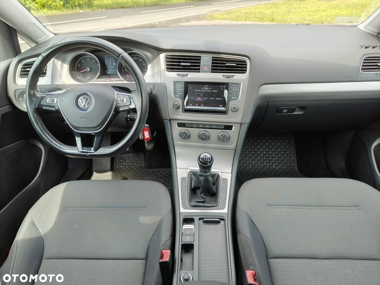 Volkswagen Golf - 8