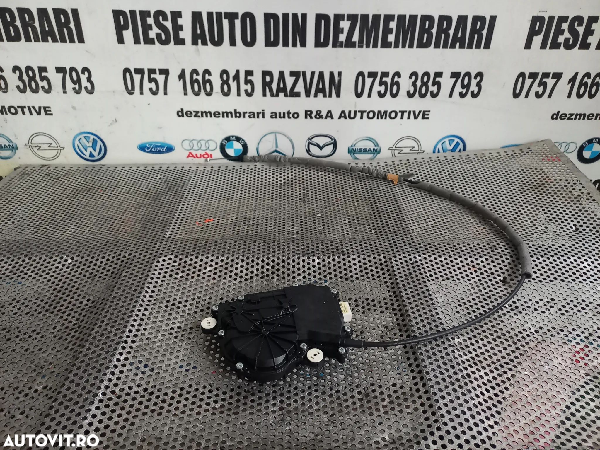 Motoras Soft Close Portbagaj Bmw Seria 7 F01 F02 Cod - 1