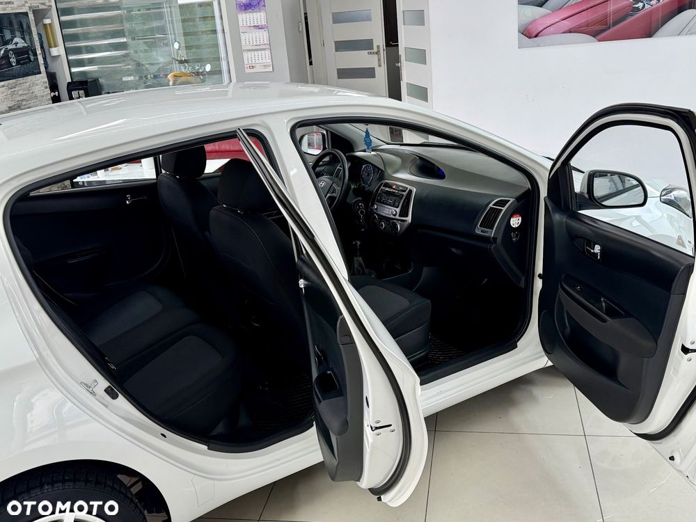 Hyundai i20 1.25 Wersja Jubileuszowa - 24