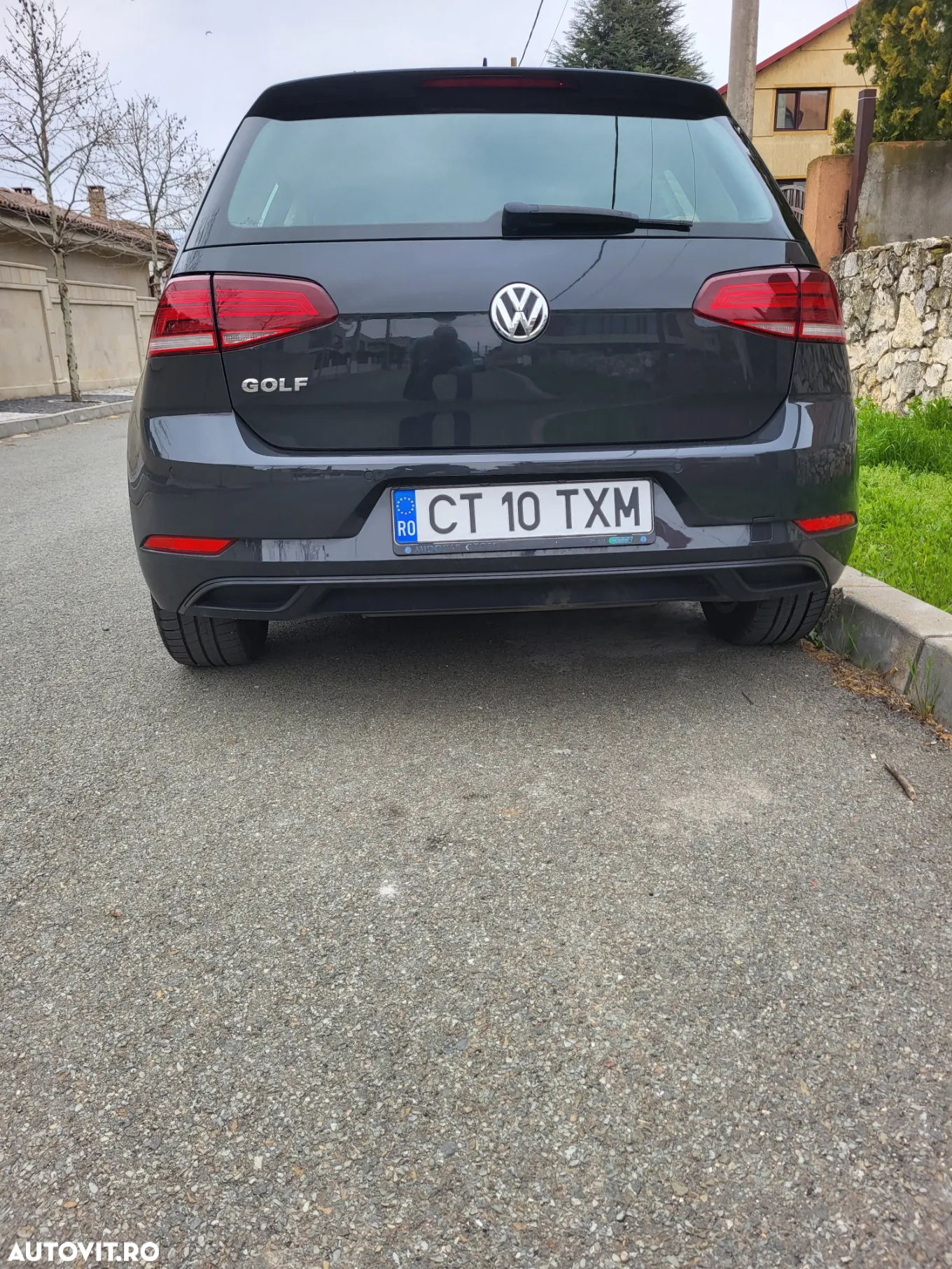 Volkswagen Golf 1.0 TSI Trendline - 4