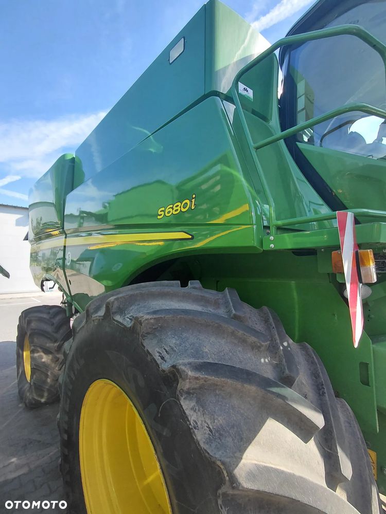 John Deere S680i - 7