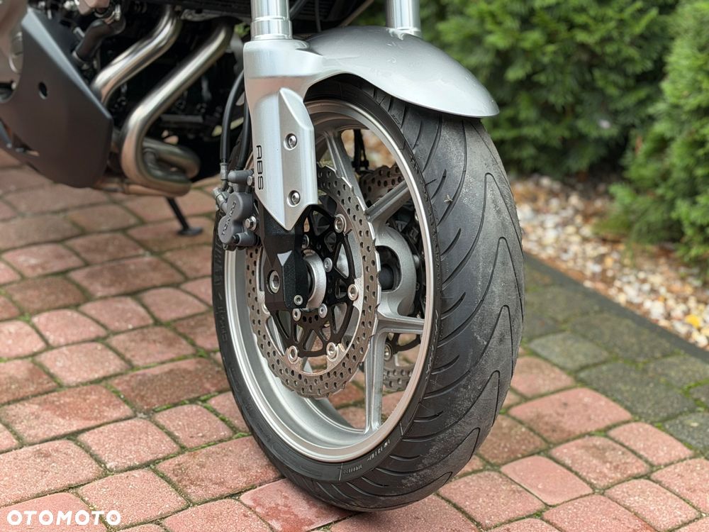 Kawasaki Versys 650 - 22