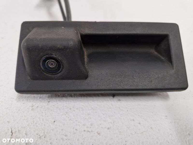 SKODA SUPERB 3 III KAMERA COFANIA MIKROSTYK KLAPY BAGAŻNIKA TYŁ 3V0827566A - 2