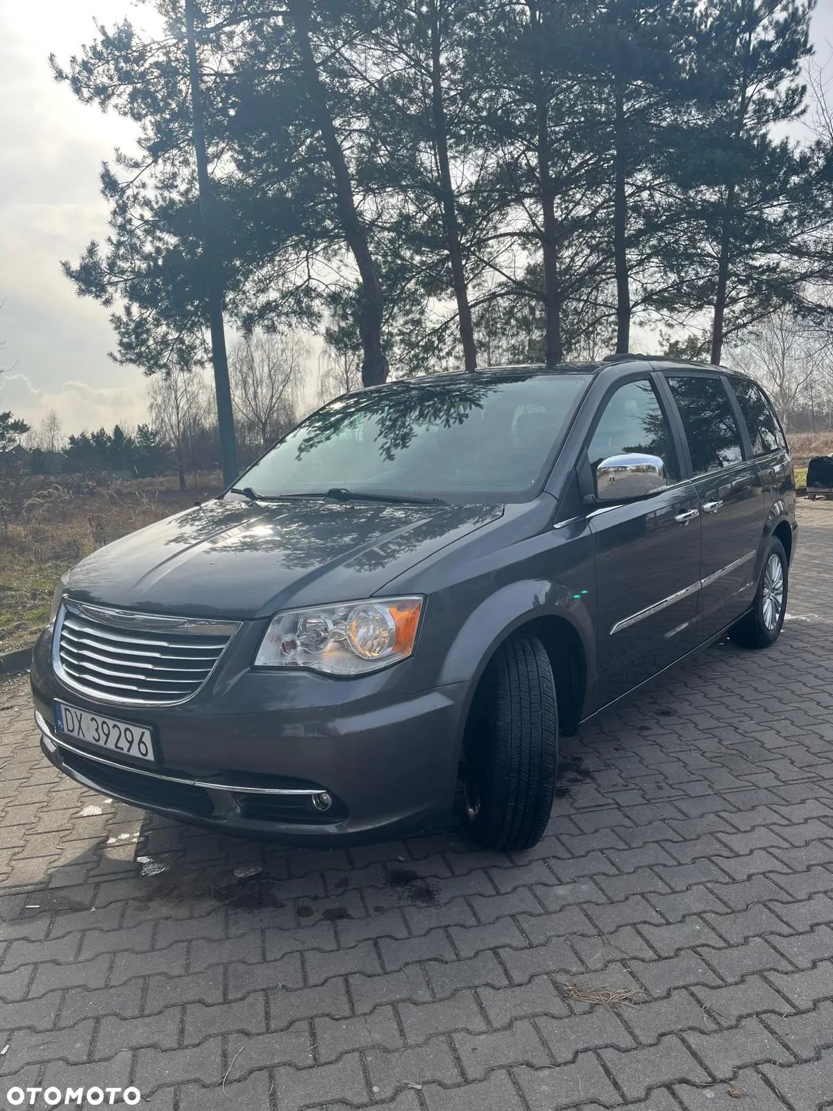 Chrysler Town & Country 3.6 Limited - 1