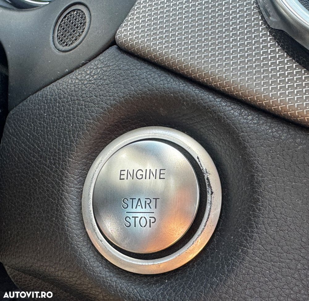 Mercedes-Benz GLA 200 d 7G-DCT Style - 22